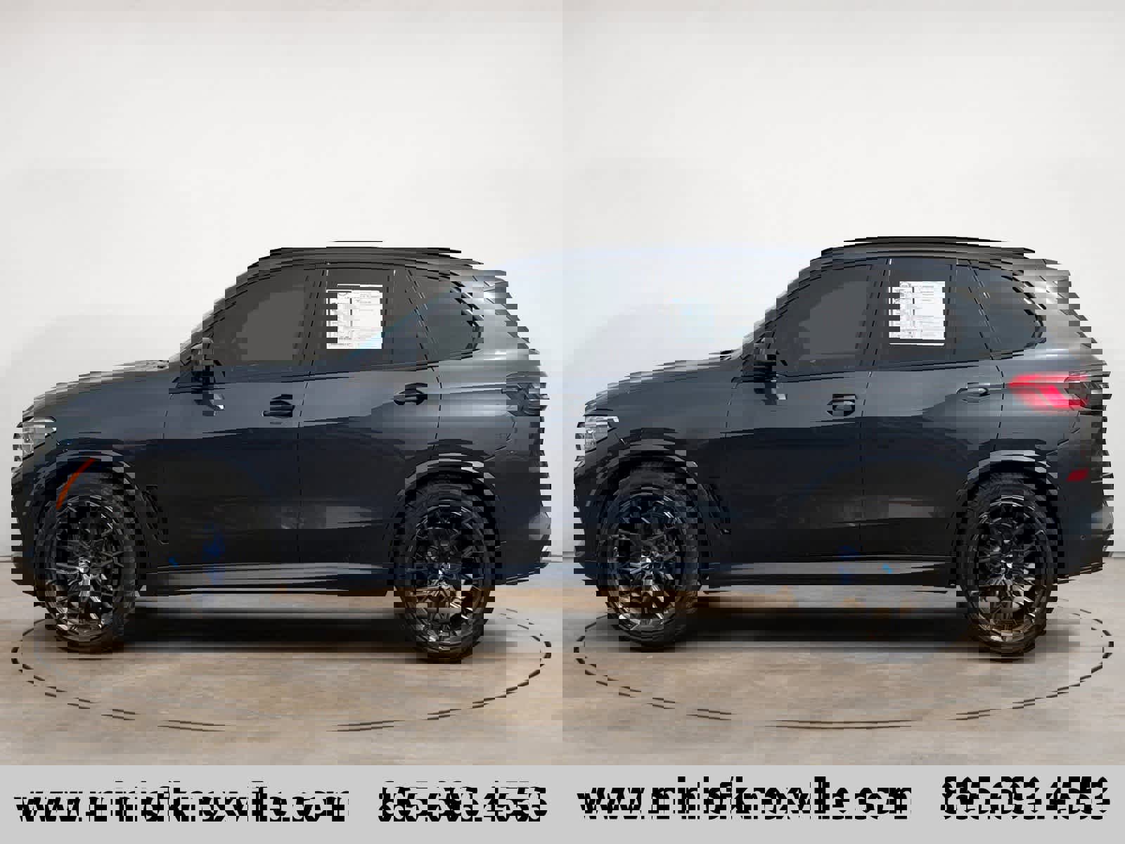 Used 2019 BMW X5 xDrive50i w/ M Sport Package image 6