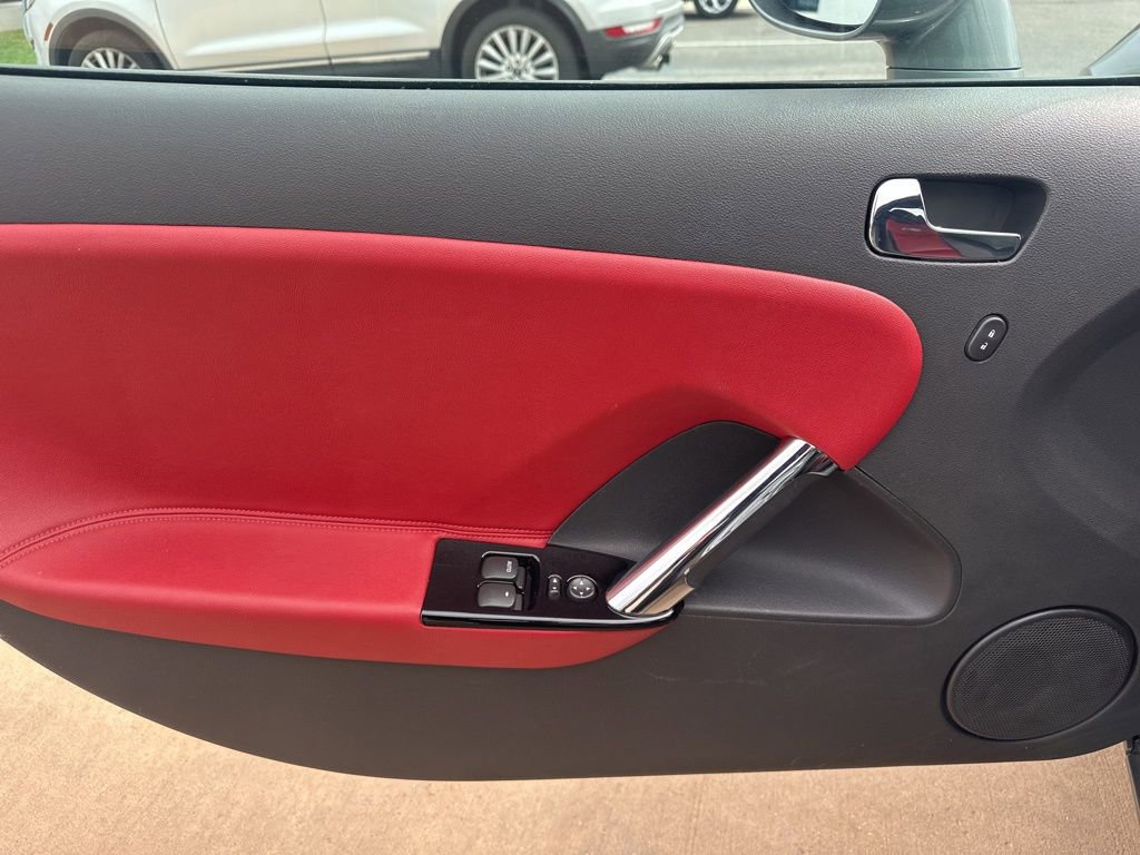 Used 2007 Saturn Sky Red Line RWD image 16