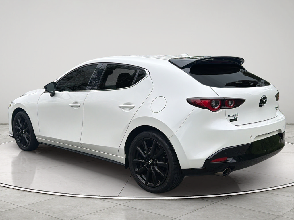 Certified 2025 MAZDA MAZDA3 Hatchback w/Premium Plus Pkg AWD/4WD image 5