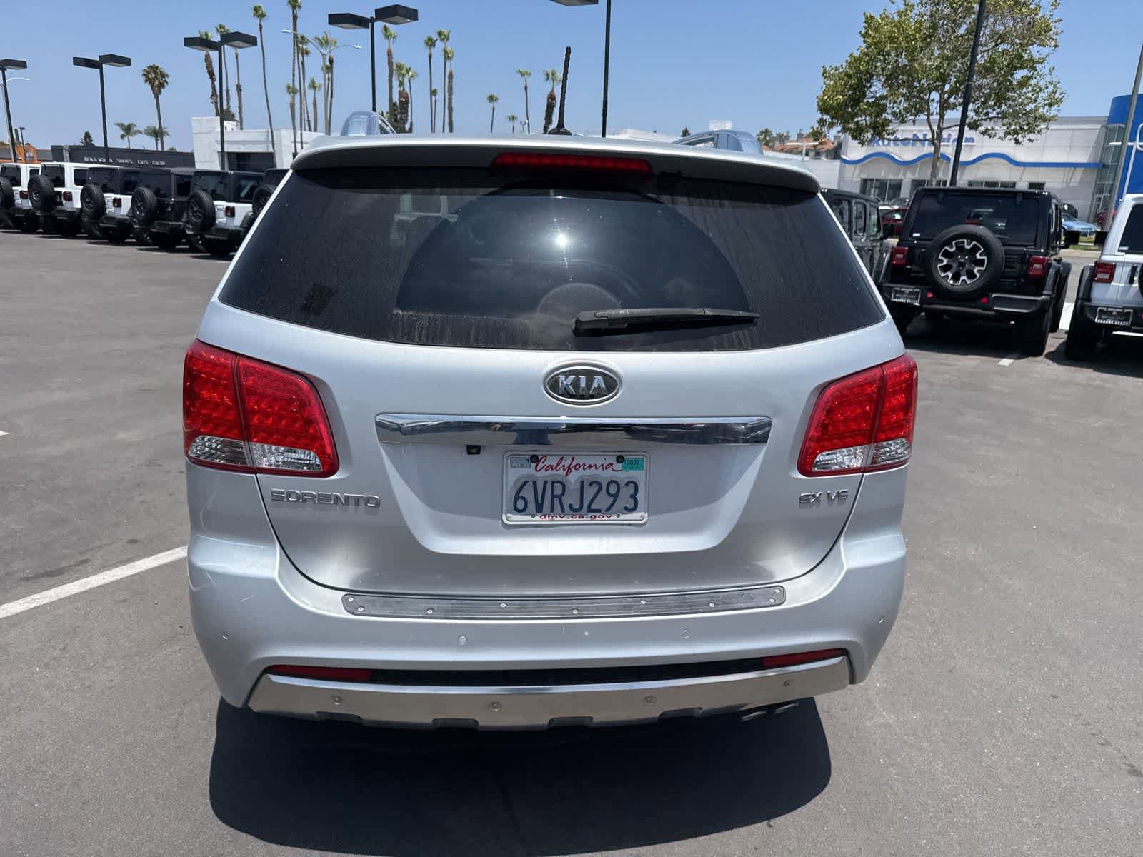 Used 2012 Kia Sorento SX FWD image 17
