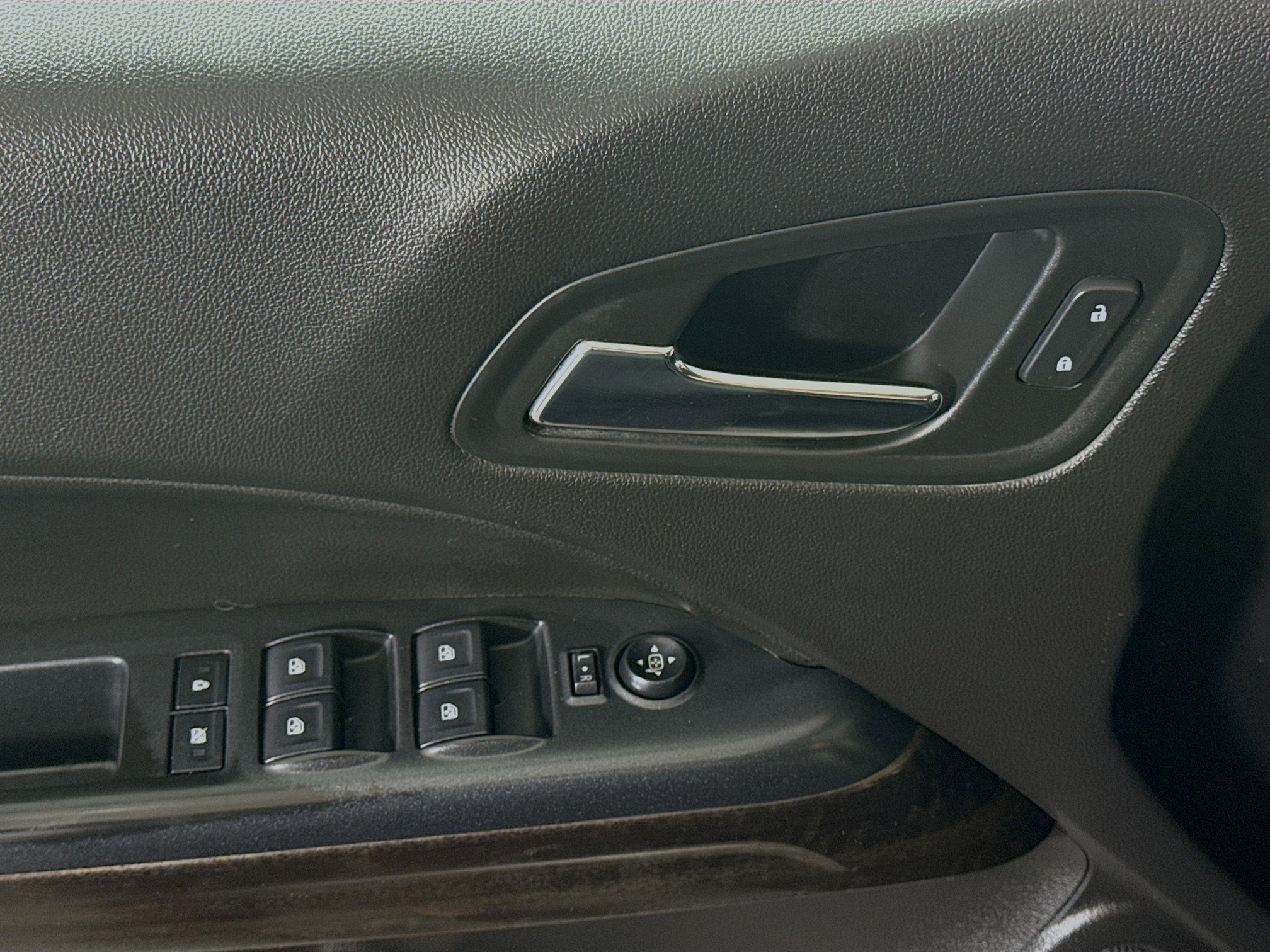 Used 2016 GMC Canyon SLT w/ Driver Alert Package image 23