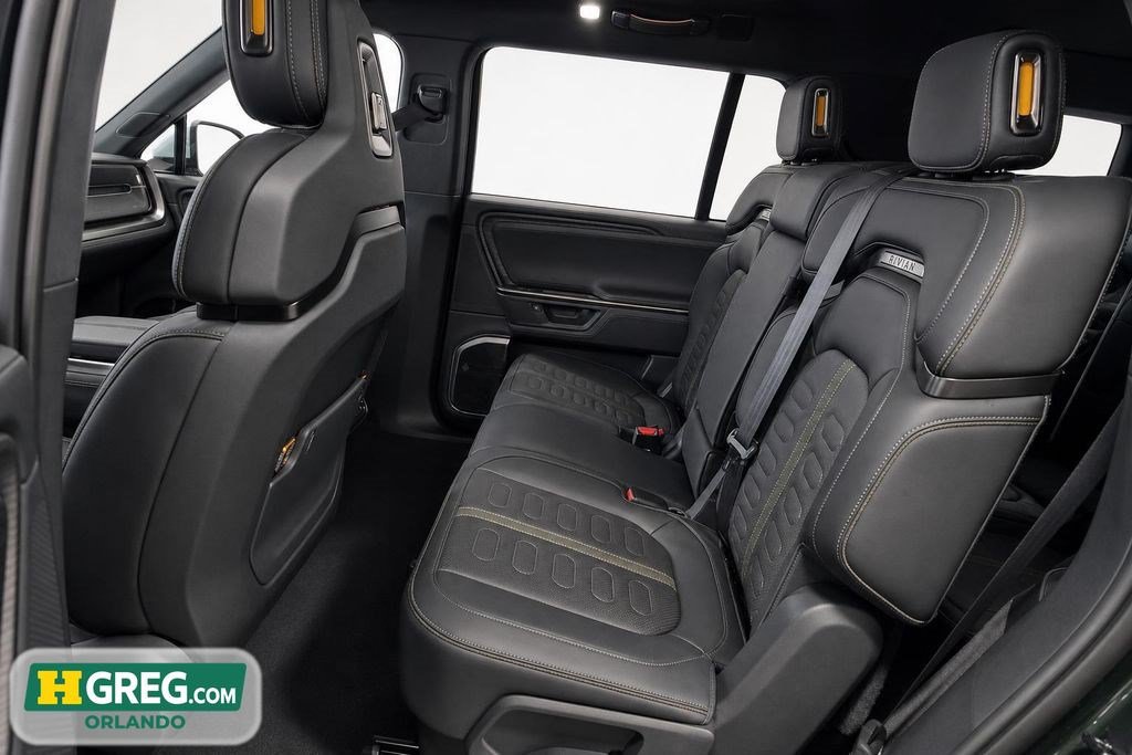 Used 2026 Rivian R1S Adventure AWD/4WD image 18