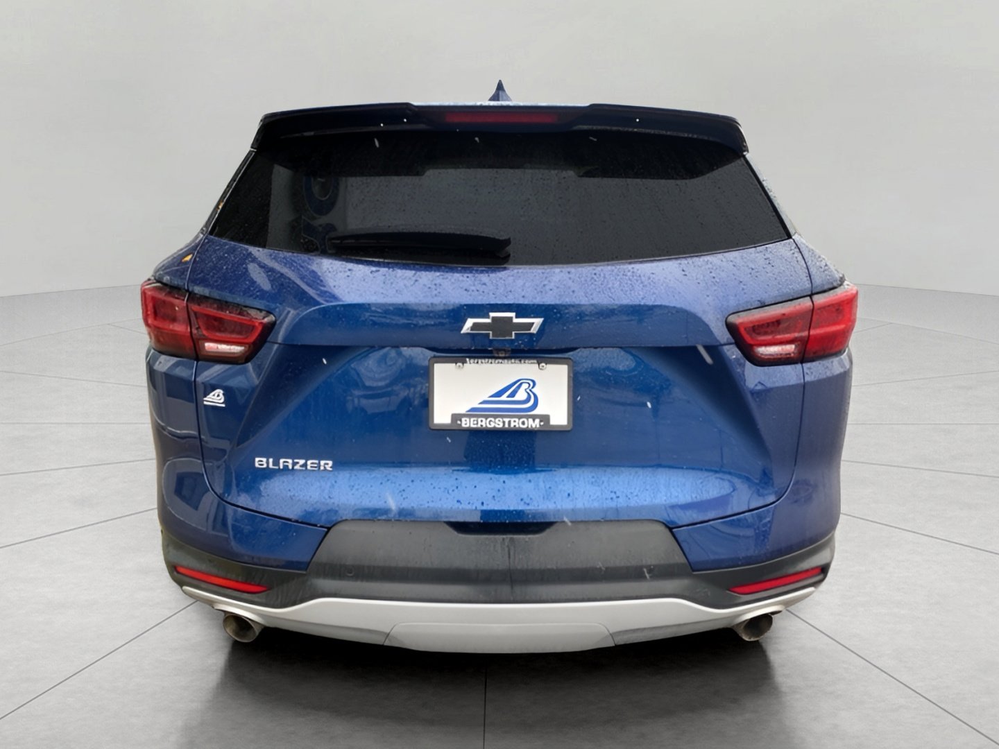 Used 2023 Chevrolet Blazer LT w/ Driver Confidence Package image 6