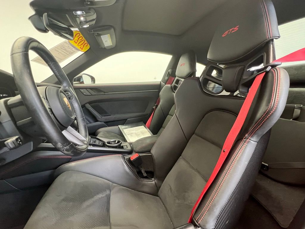 Certified 2022 Porsche 911 Carrera GTS RWD image 5