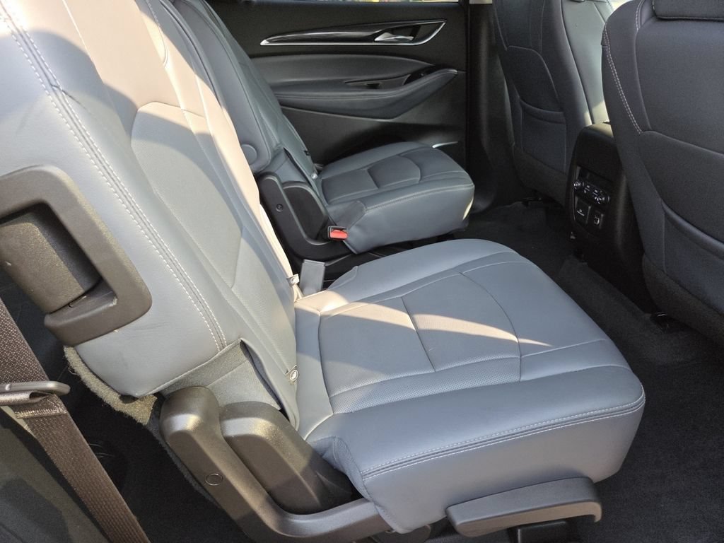 Used 2020 Buick Enclave Premium w/ Trailering Package, 5000 lbs. AWD/4WD image 30