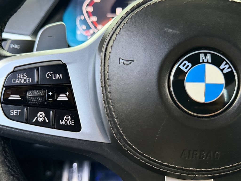 Used 2021 BMW X7 M50i AWD/4WD image 22