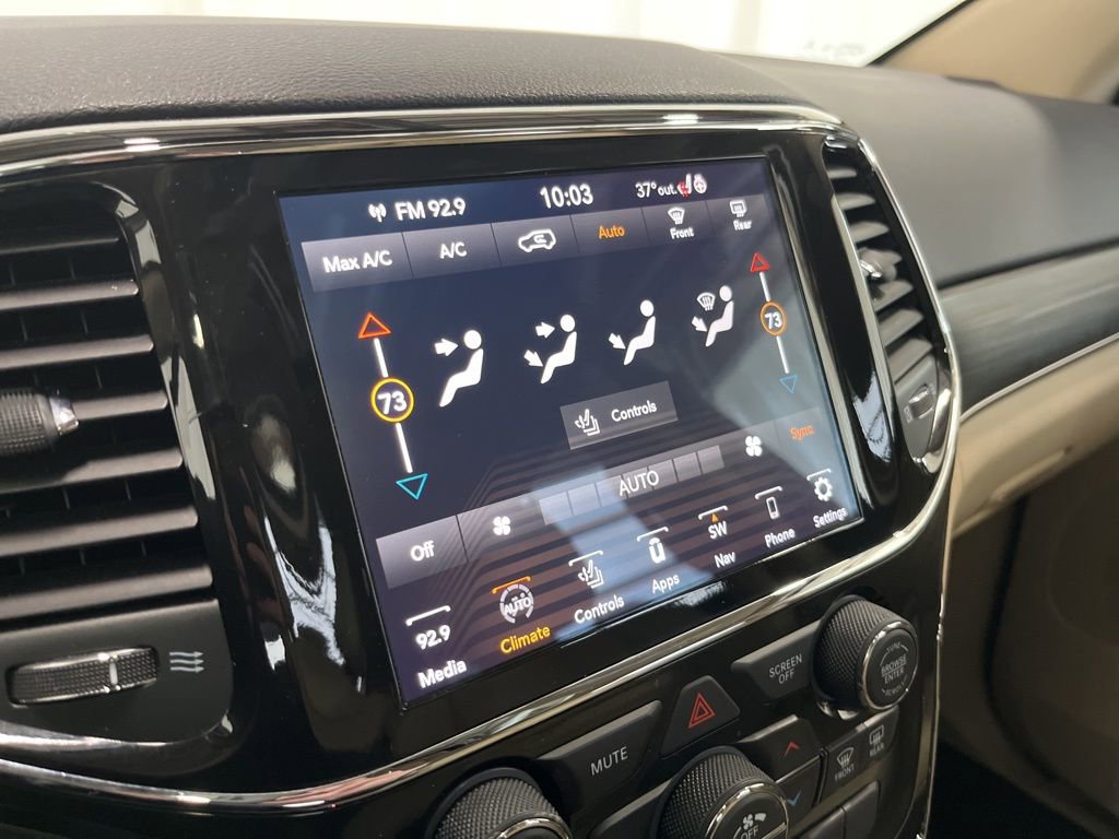 Used 2021 Jeep Grand Cherokee Limited AWD/4WD image 12