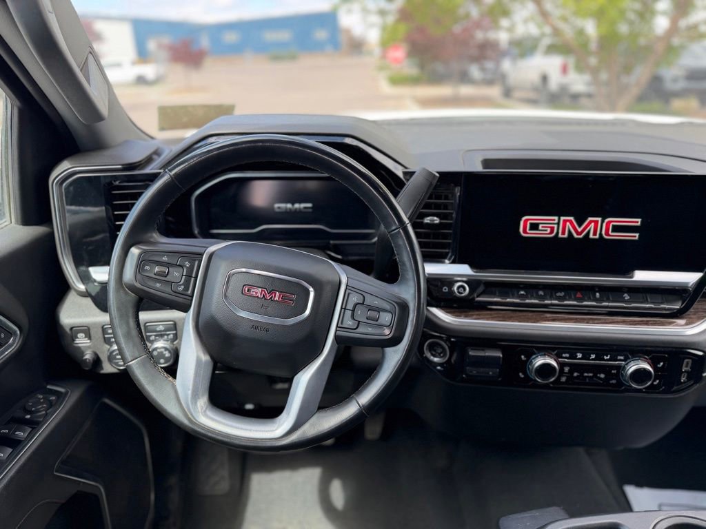 Used 2023 GMC Sierra 1500 SLE AWD/4WD image 6