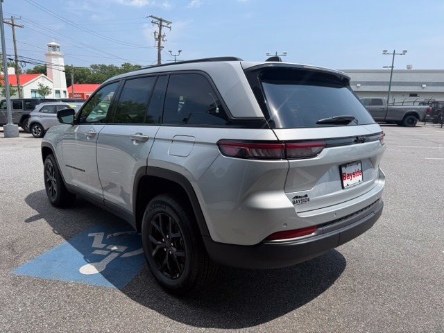 New 2026 Jeep Grand Cherokee Altitude AWD/4WD image 12