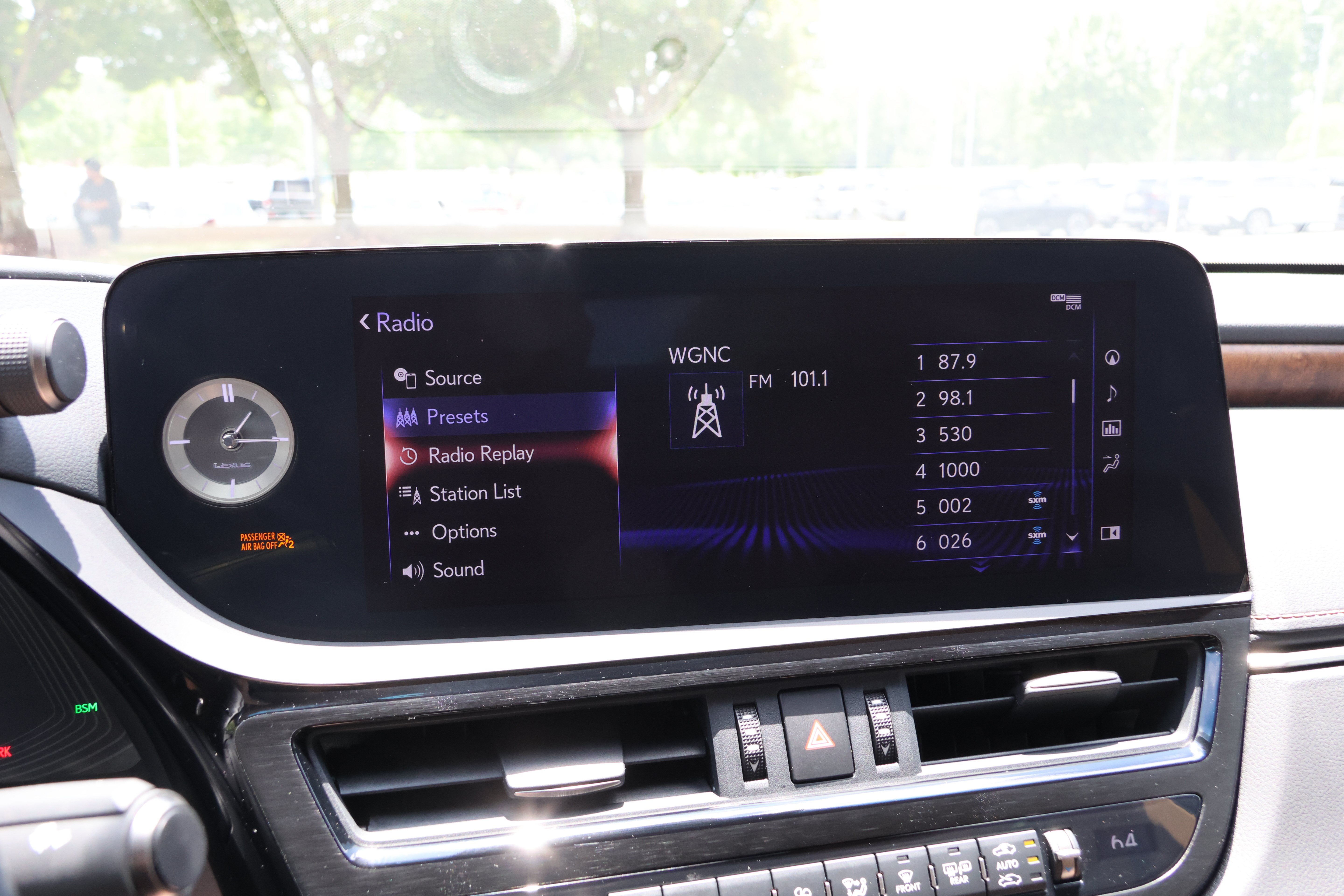 Used 2022 Lexus ES 350 Ultra Luxury w/ Accessory Package 2 FWD image 24
