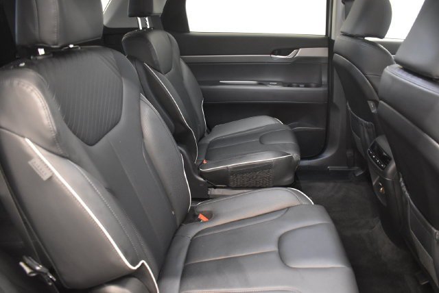 Used 2025 Hyundai Palisade SEL AWD/4WD image 17