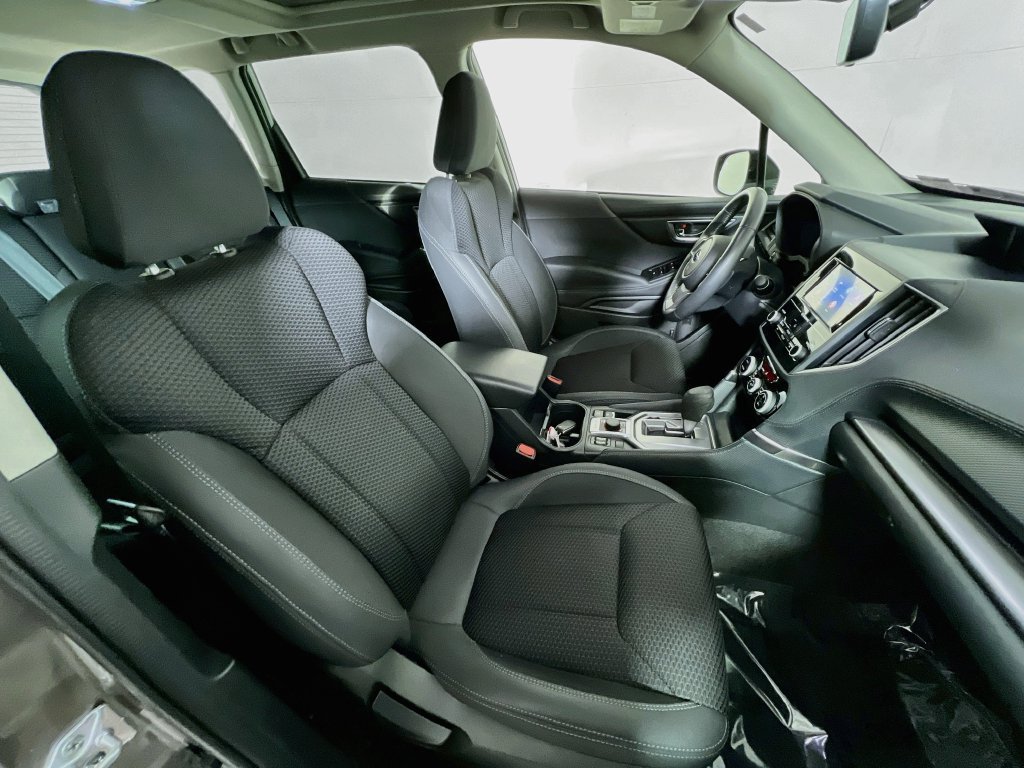 Certified 2024 Subaru Forester Premium AWD/4WD image 23