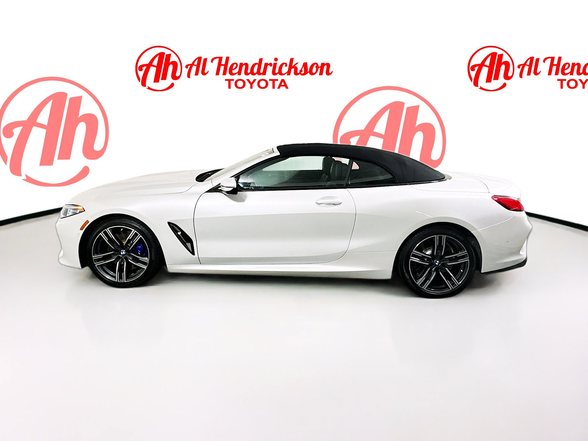 Used 2024 BMW 840i Convertible image 6
