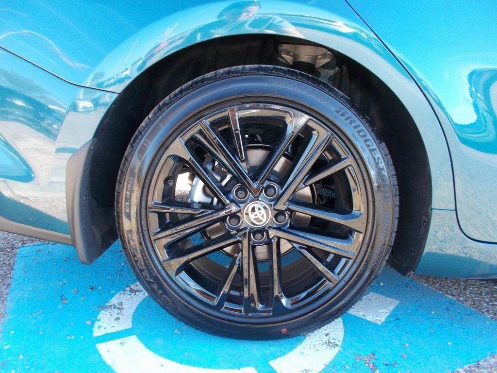Used 2026 Toyota Camry SE w/ Convenience Package image 7