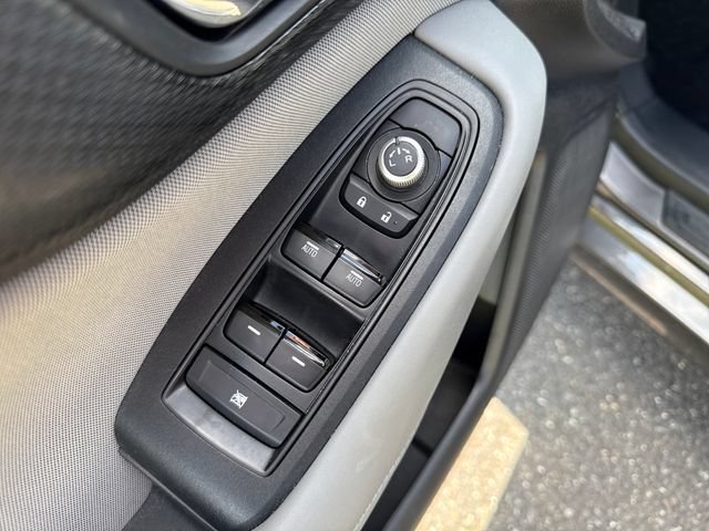 Used 2025 Subaru Legacy Premium AWD/4WD image 25