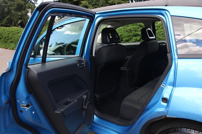 Used 2008 Dodge Caliber SE FWD image 14