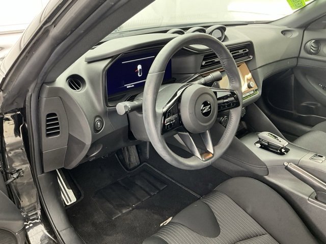 Used 2024 Nissan Z Sport w/ Floor Mat Package image 13