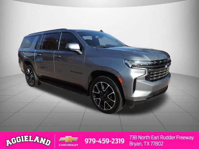 Certified 2022 Chevrolet Suburban RST w/ Luxury Package image 3