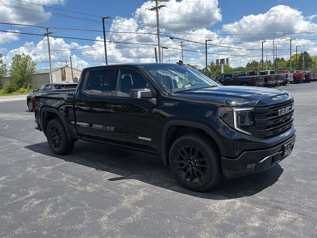 Used 2025 GMC Sierra 1500 Elevation w/ Preferred Package AWD/4WD image 2