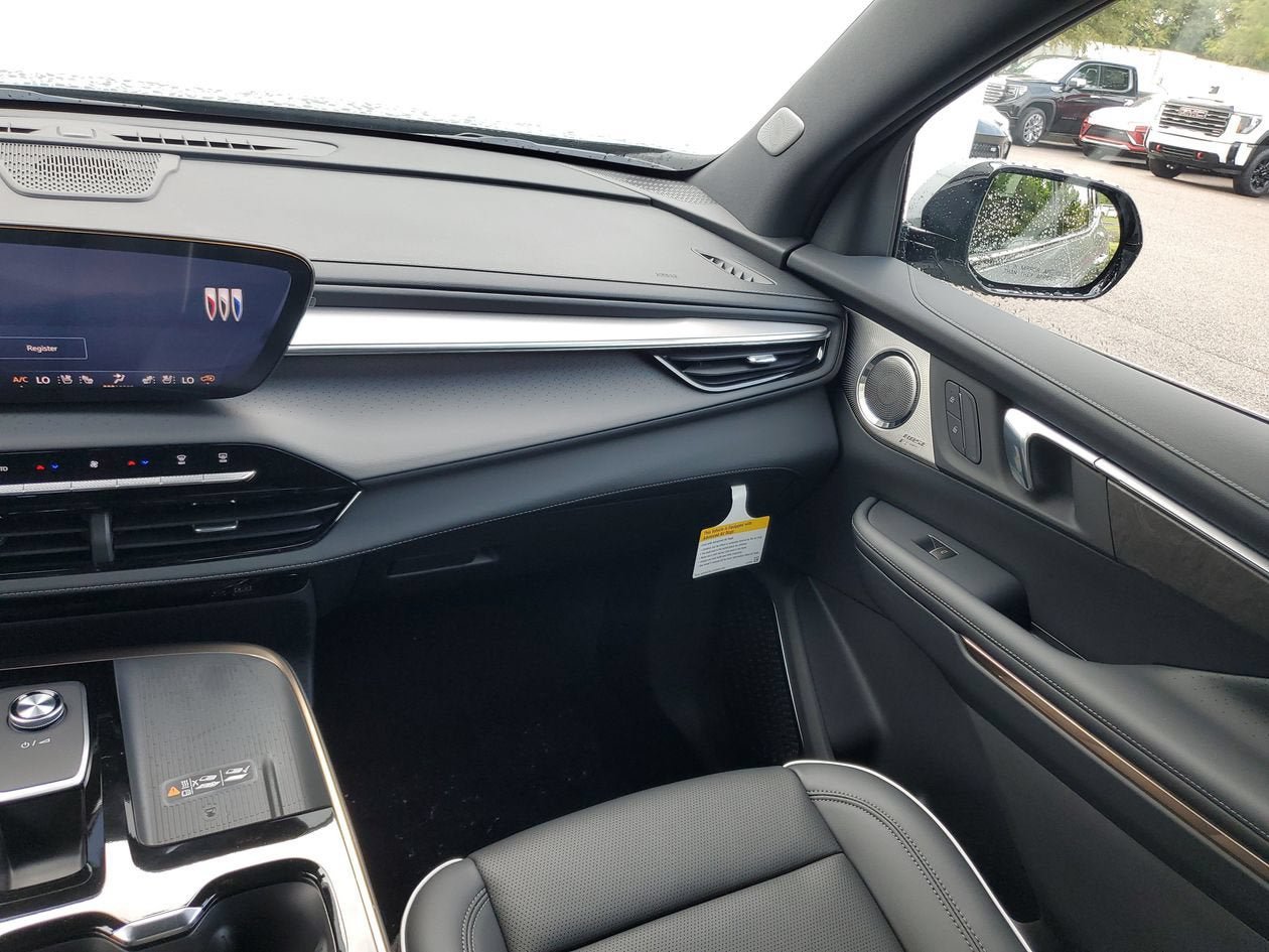 New 2026 Buick Enclave Avenir w/ Super Cruise Package FWD image 15