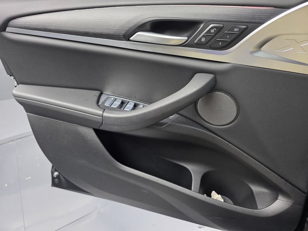 Used 2023 BMW X3 sDrive30i w/ Premium Package RWD image 25
