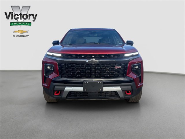 Used 2024 Chevrolet Traverse Z71 w/ Enhanced Driving Package image 2