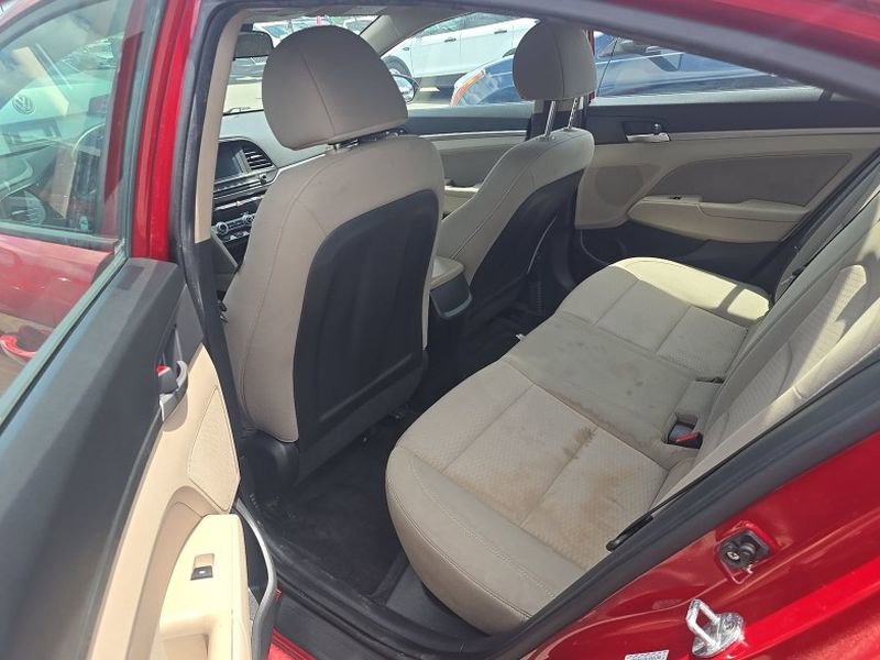 Used 2020 Hyundai Elantra SEL w/ Cargo Package (C1) FWD image 12
