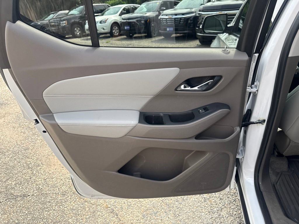 Used 2018 Chevrolet Traverse Premier AWD/4WD image 18