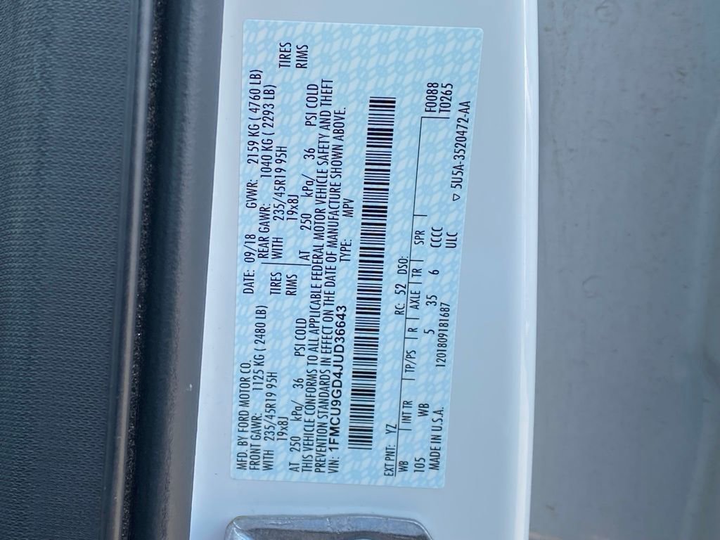 Used 2018 Ford Escape SE w/ SE Sport Appearance Package image 18