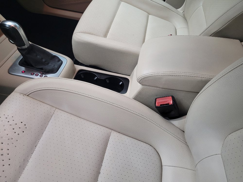 Used 2016 Volkswagen Tiguan S FWD image 26