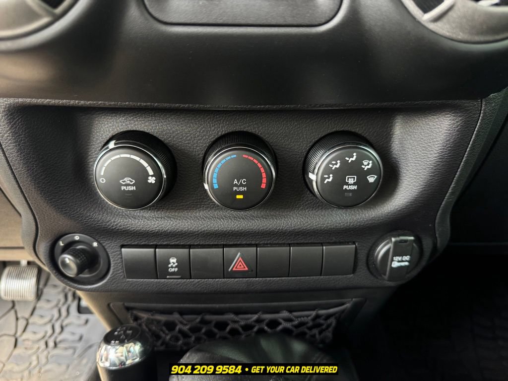 Used 2017 Jeep Wrangler Unlimited Sport w/ Quick Order Package 23S AWD/4WD image 17
