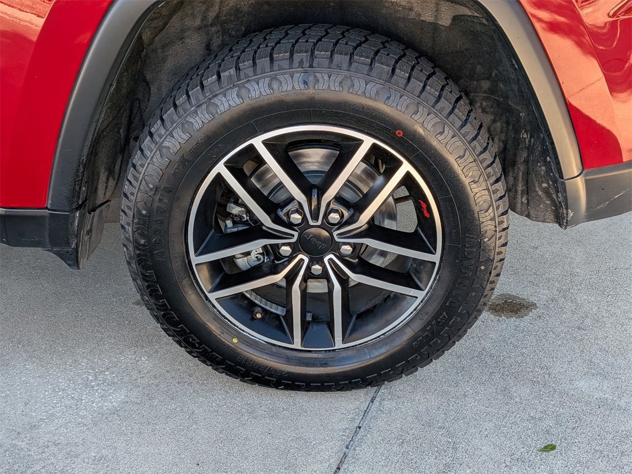 Used 2021 Jeep Grand Cherokee Trailhawk w/ Premium Lighting Group image 27