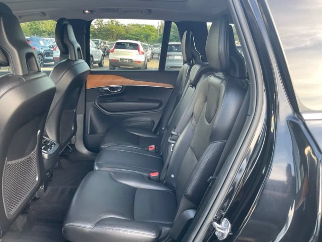 Certified 2022 Volvo XC90 T5 Momentum FWD image 11
