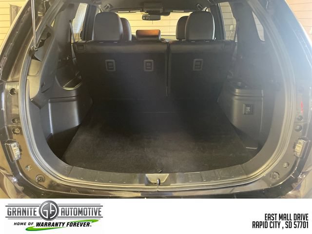 Used 2022 Mitsubishi Outlander SEL AWD/4WD image 27