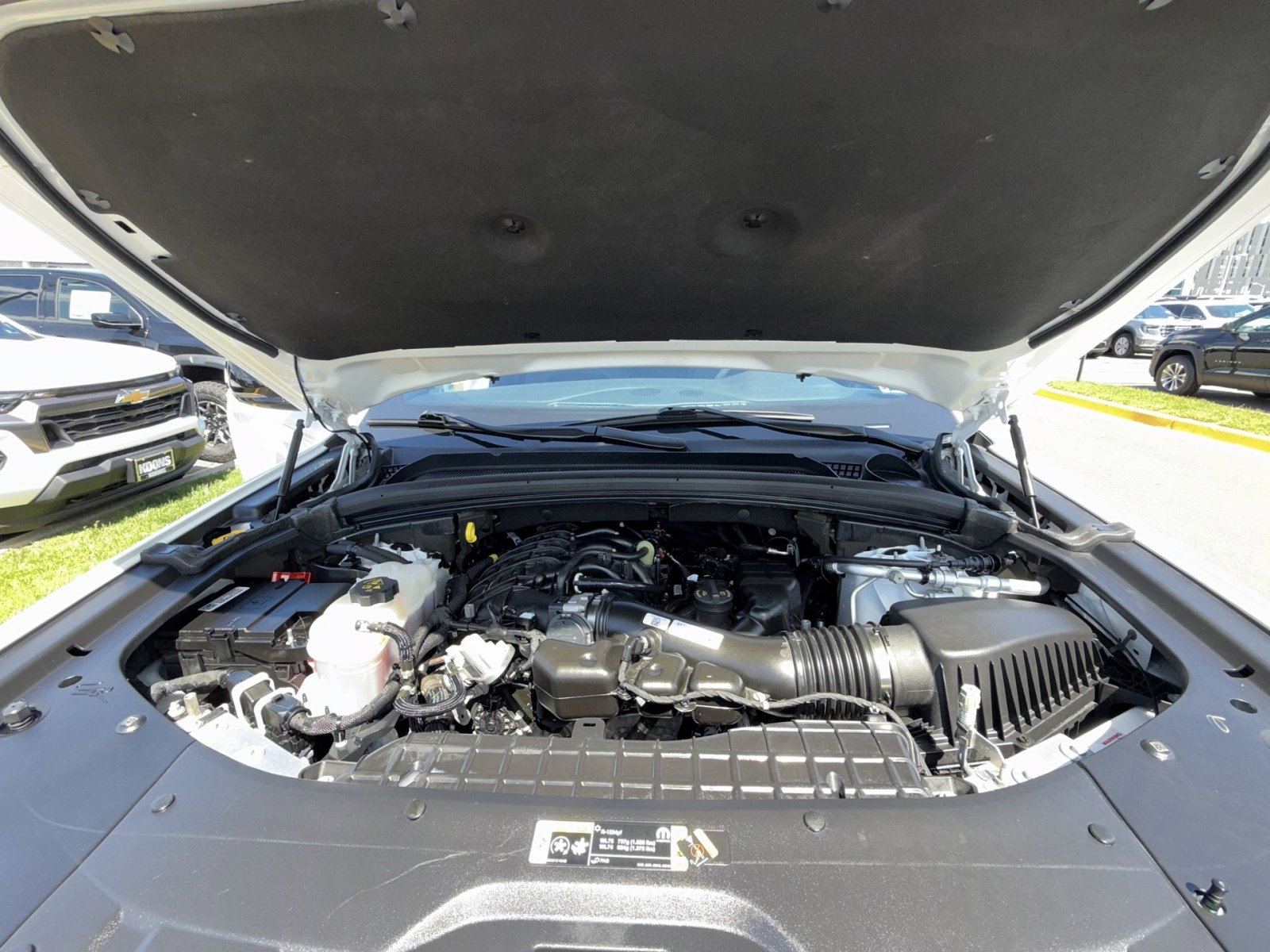 Used 2023 Jeep Grand Cherokee Altitude AWD/4WD image 28