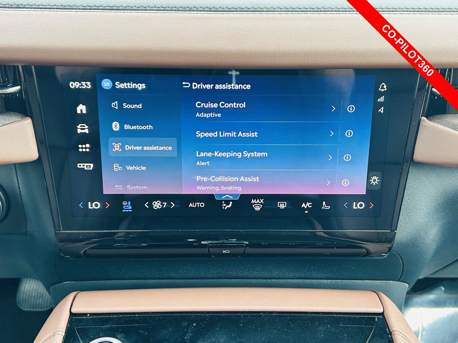 New 2027 Lincoln Navigator Reserve AWD/4WD image 11