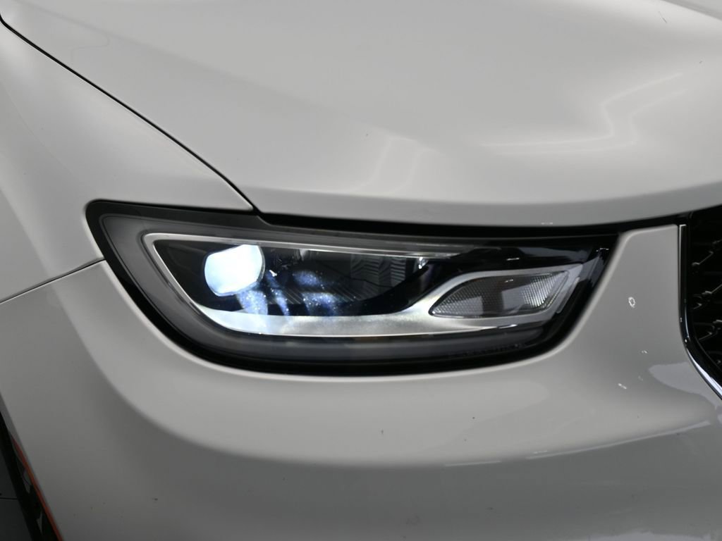 Used 2024 Chrysler Pacifica Select image 40
