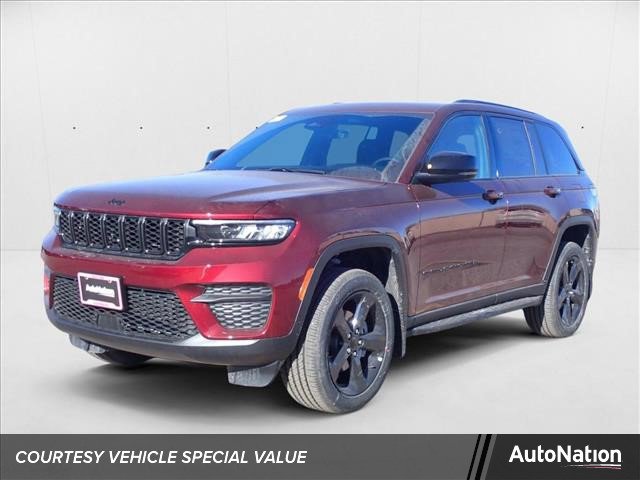 New 2025 Jeep Grand Cherokee Altitude image 1