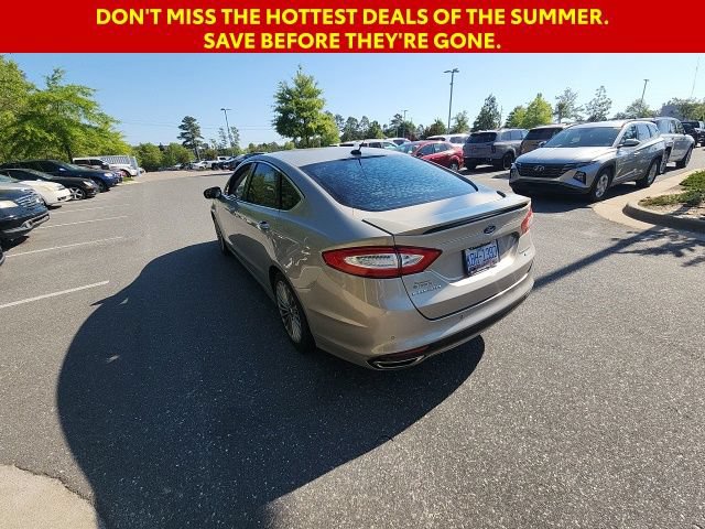 Used 2016 Ford Fusion Titanium FWD image 12