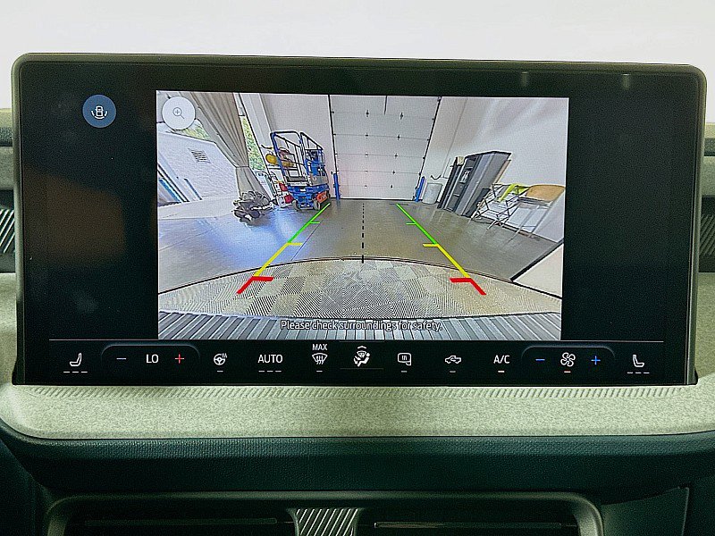 New 2025 Ford Maverick XLT w/ XLT Luxury Package image 12