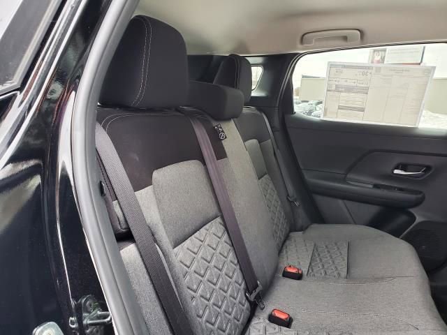 New 2026 Nissan Kicks SV w/ Cold Weather Package image 15