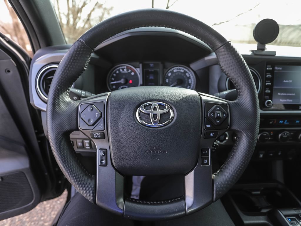 Used 2023 Toyota Tacoma TRD Off-Road w/ TRD Premium Off Road Package image 12
