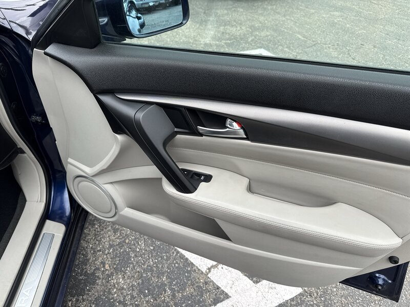 Used 2014 Acura TL w/ Technology Package FWD image 21