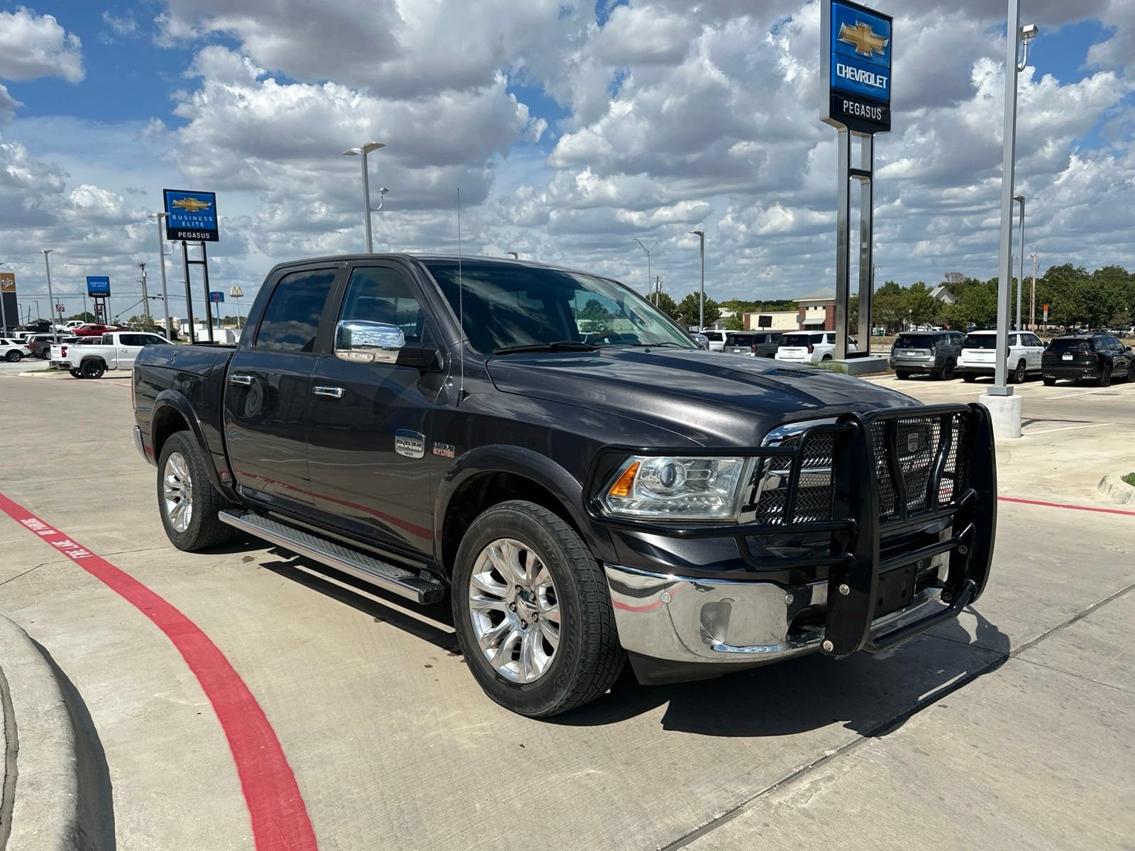 Used 2015 RAM 1500 Laramie Longhorn w/ Convenience Group AWD/4WD image 7