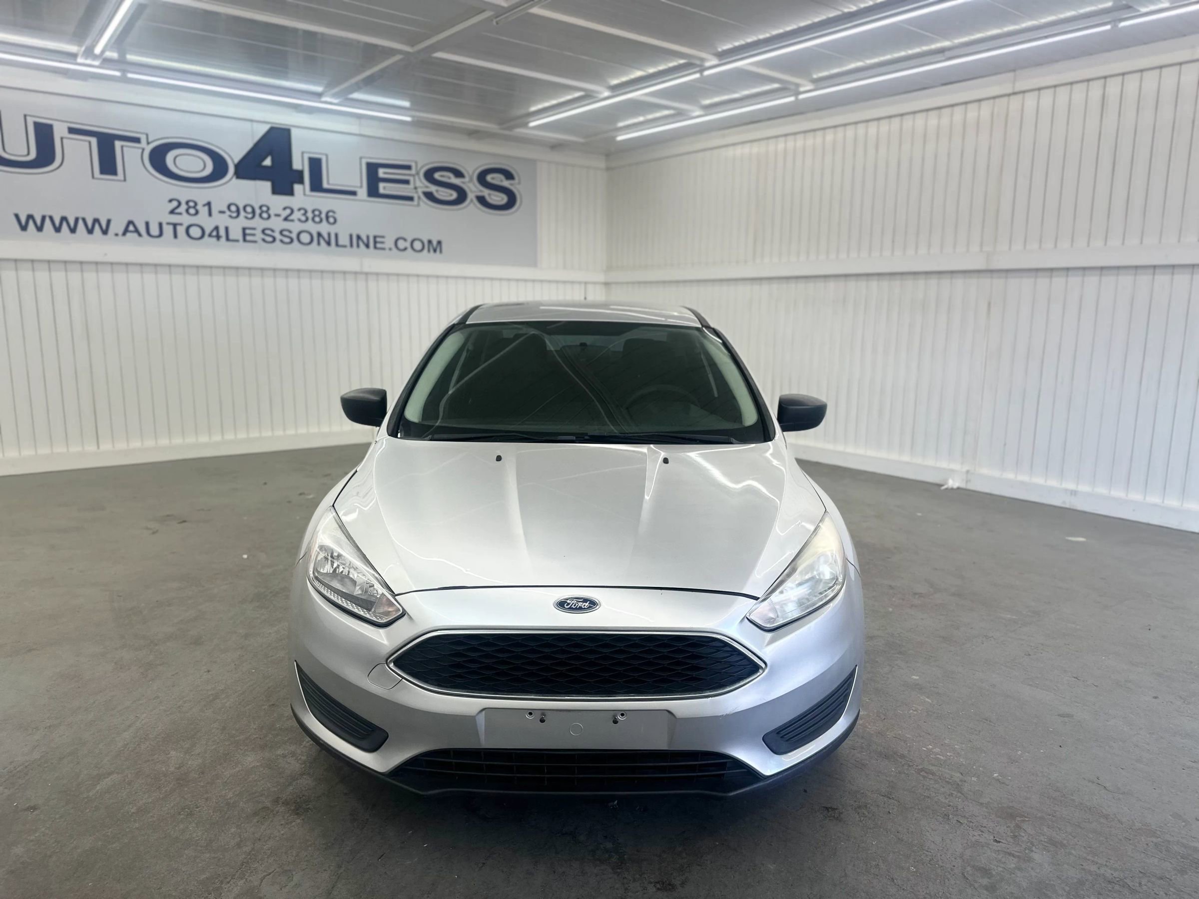 Used 2016 Ford Focus S FWD image 2