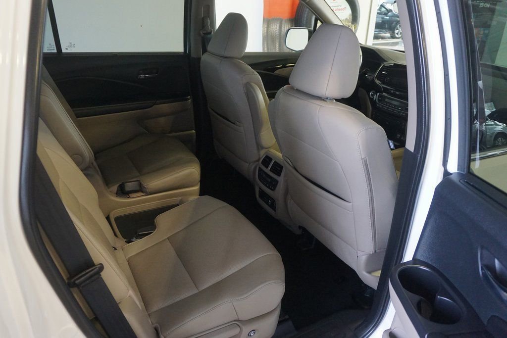 Used 2022 Honda Pilot Elite image 28