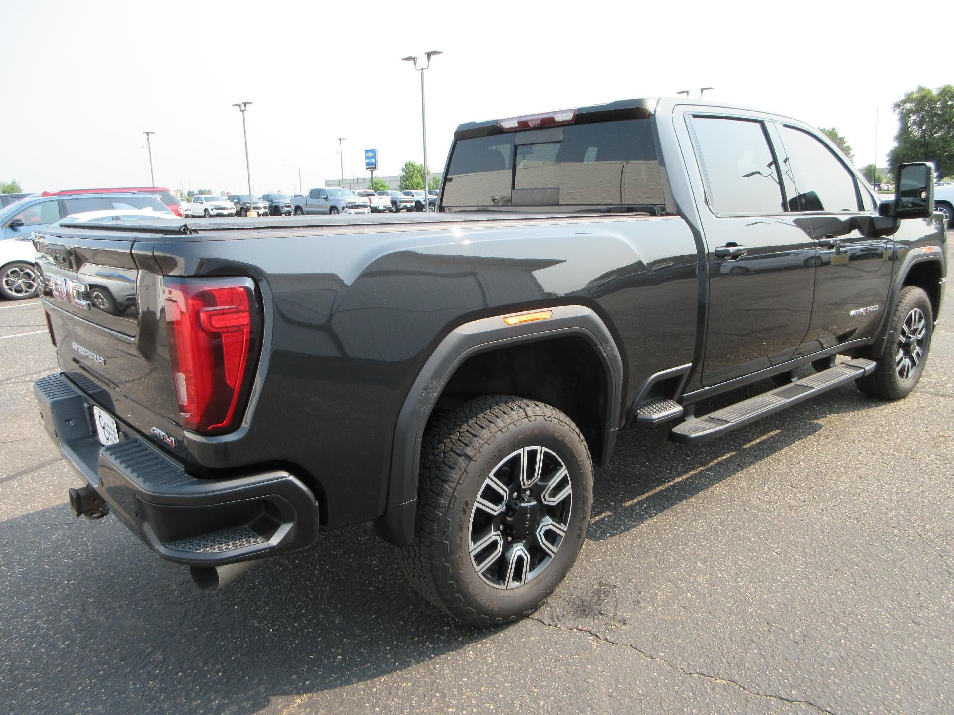 Certified 2020 GMC Sierra 3500 AT4 w/ AT4 Premium Package AWD/4WD image 5