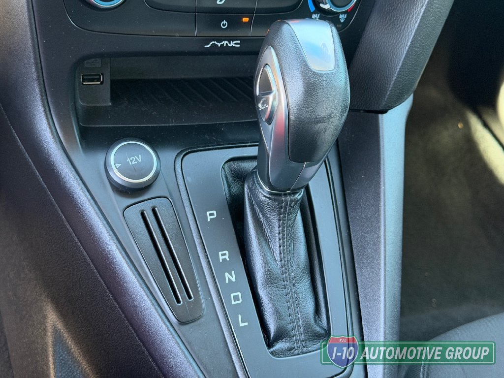 Used 2016 Ford Focus SE FWD image 29