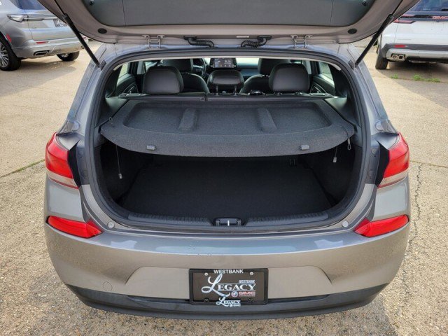 Used 2020 Hyundai Elantra GT w/ Style Package 02 image 7