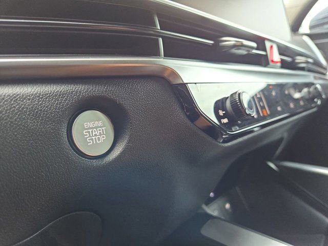 New 2026 Kia Sorento LX FWD image 17